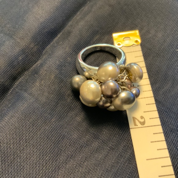 Add this to your Bundle! Pearl Cluster Costume Ring Size 8 - Picture 7 of 7